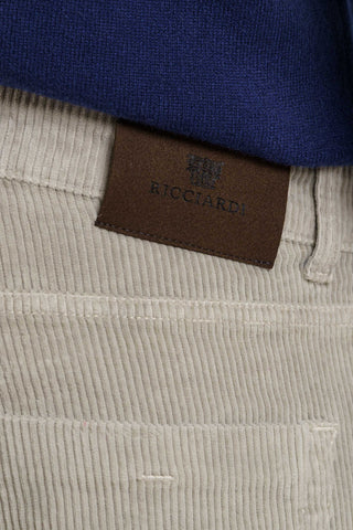 Pantaloni 5 tasche in velluto
