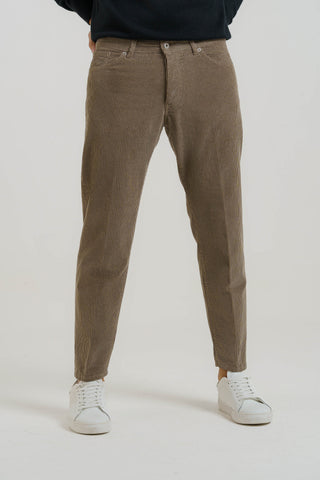 Pantaloni 5 tasche in velluto