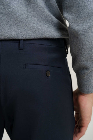 Pantaloni in fresco lana