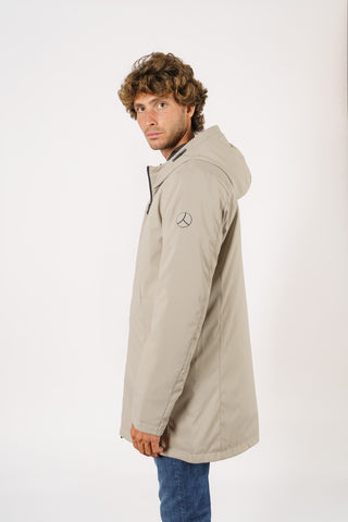 Parka con cappuccio in tessuto tecnico idrorepellente