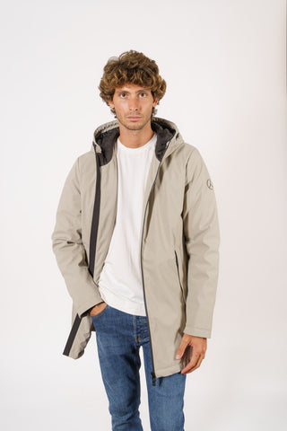 Parka con cappuccio in tessuto tecnico idrorepellente